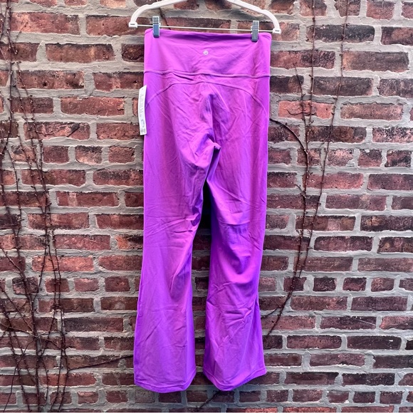 NEW Lululemon Size 10 Groove Super High Rise Flared Pant *Nulu Moonlit Magenta - Picture 8 of 10